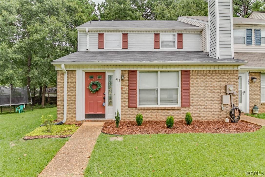 1022 Fairfax Drive - Photo 1