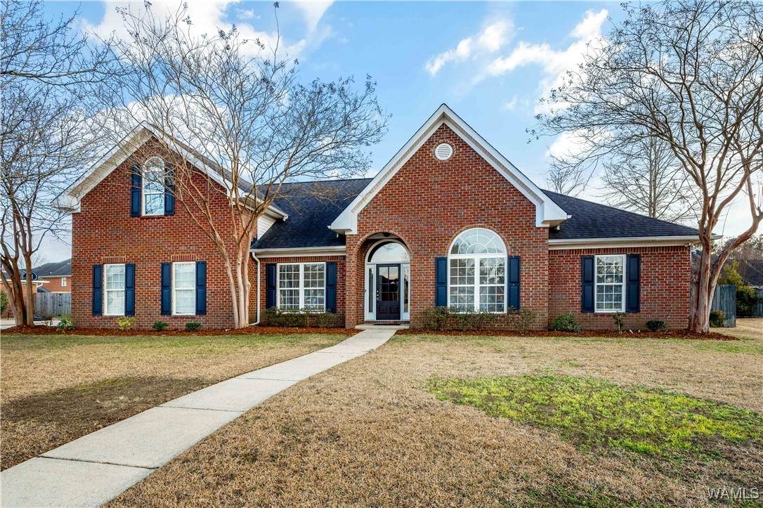 6032 Grey Circle - Photo 1