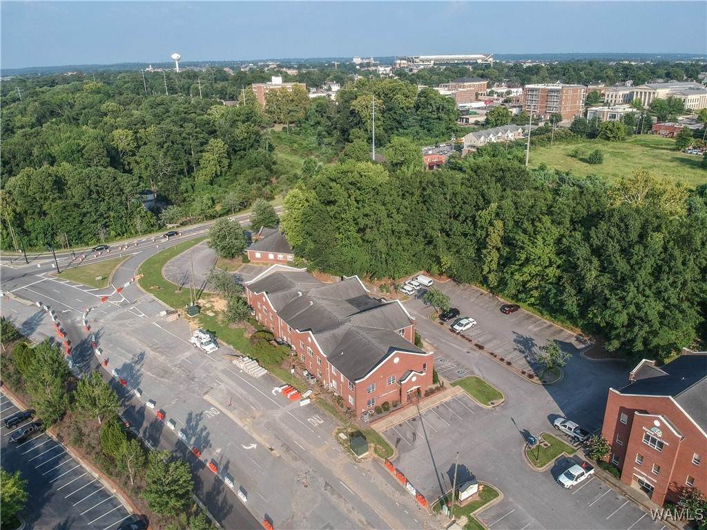 https://bt-photos.global.ssl.fastly.net/tuscaloosa/orig_boomver_2_167310-2.jpg