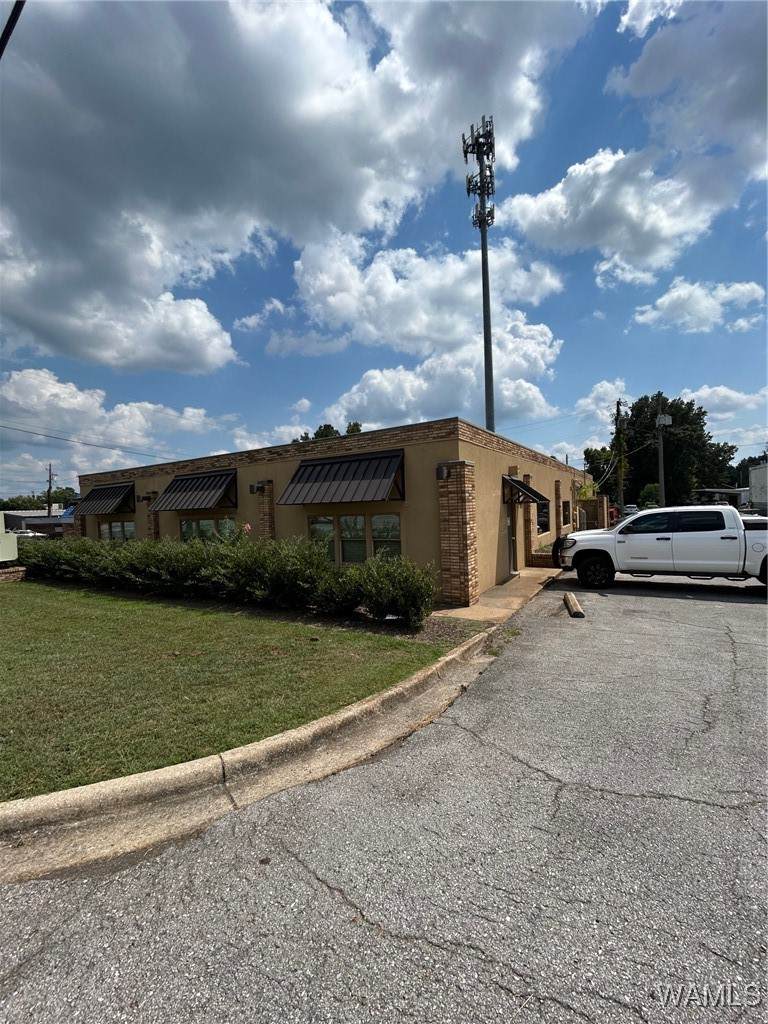 https://bt-photos.global.ssl.fastly.net/tuscaloosa/orig_boomver_1_170720-2.jpg