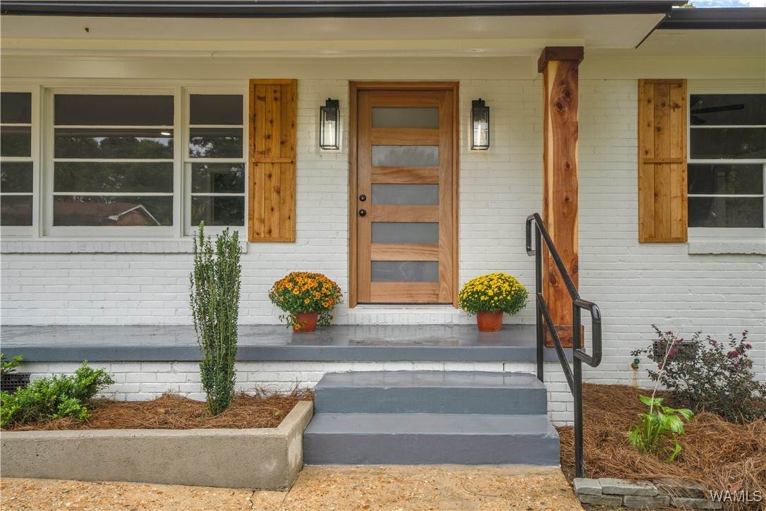 4117 Eleanor Street - Photo 1