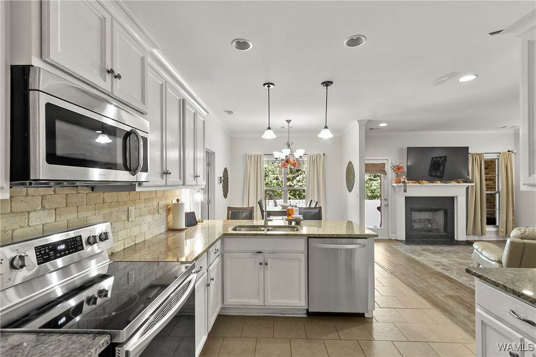 11825 Belle Meade Circle - Photo 1