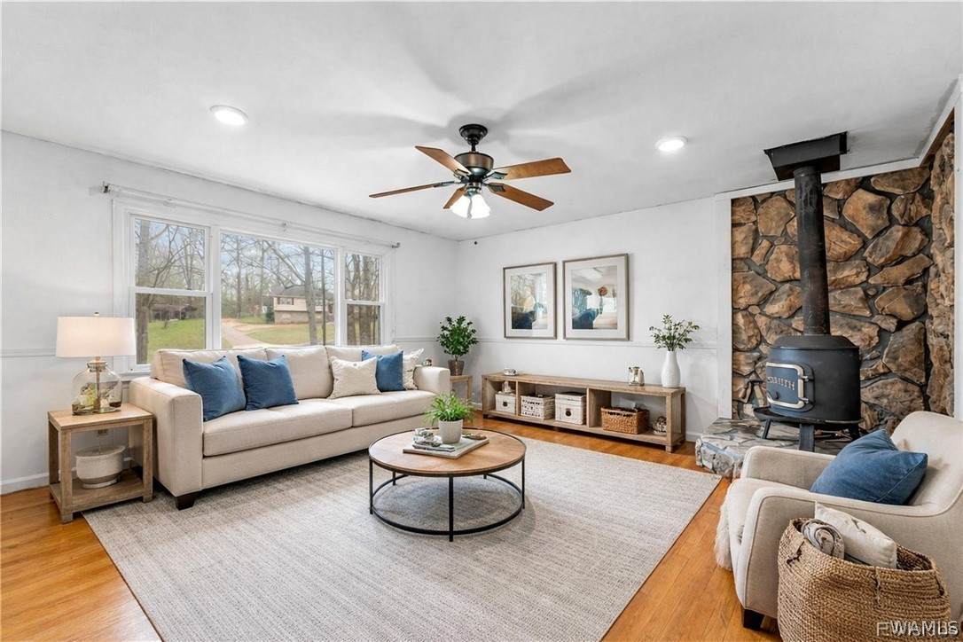 https://bt-photos.global.ssl.fastly.net/tuscaloosa/orig_boomver_2_173819-2.jpg