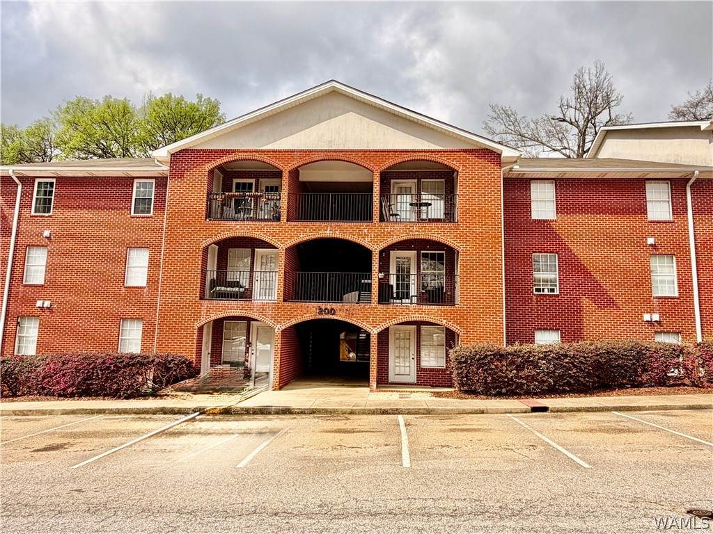https://bt-photos.global.ssl.fastly.net/tuscaloosa/orig_boomver_1_173926-2.jpg