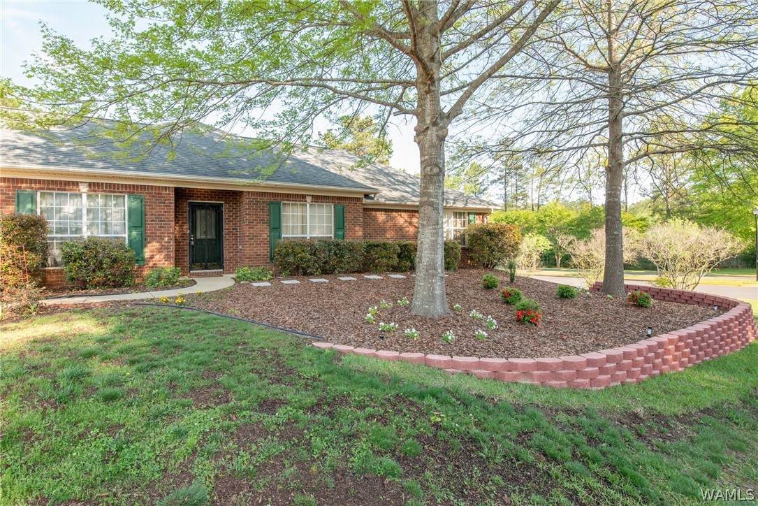 https://bt-photos.global.ssl.fastly.net/tuscaloosa/orig_boomver_2_174394-2.jpg