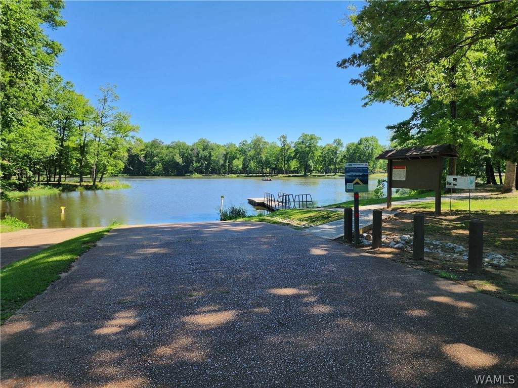 475 Roebuck Landing - Photo 1