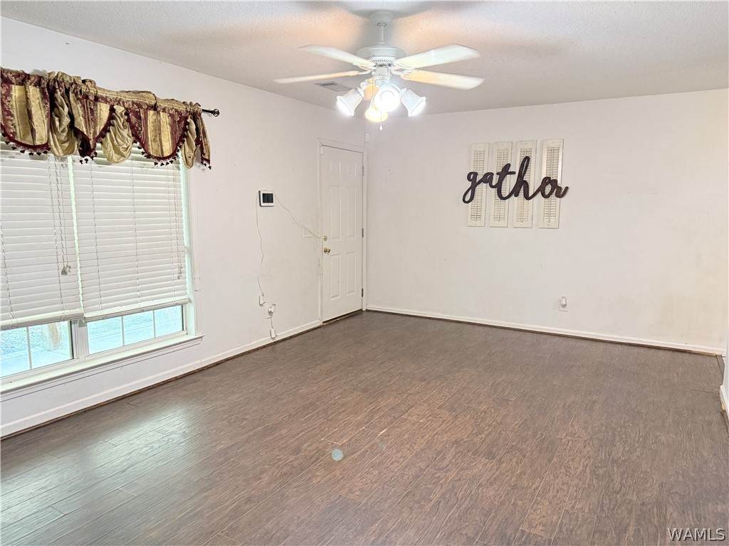 https://bt-photos.global.ssl.fastly.net/tuscaloosa/orig_boomver_2_175371-2.jpg