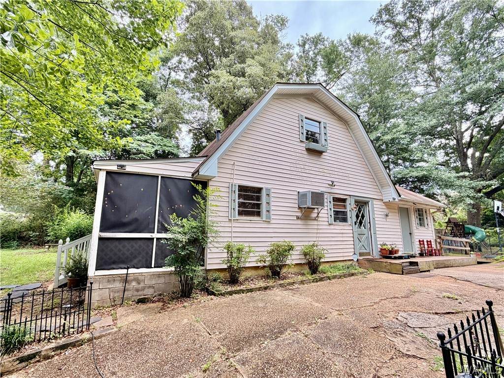 5719 17th Street - Photo 1