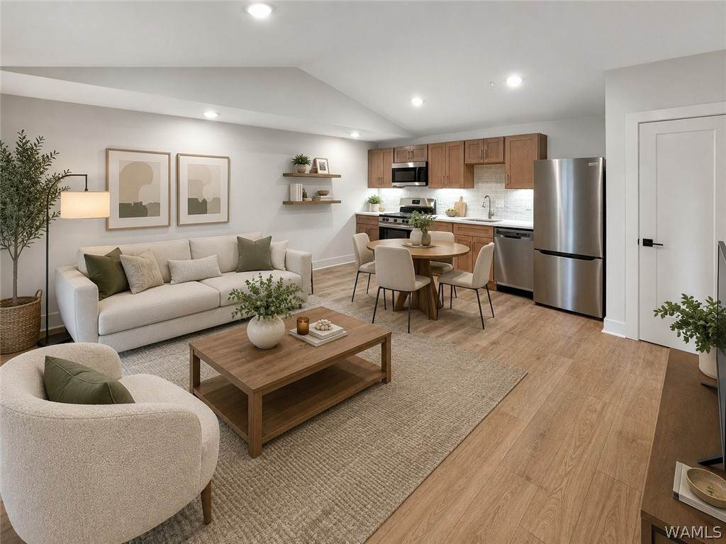 219 Greensboro Avenue - Photo 1