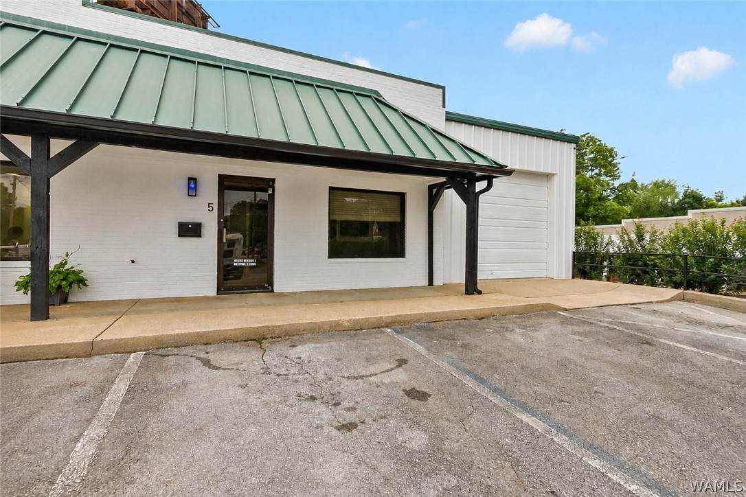 https://bt-photos.global.ssl.fastly.net/tuscaloosa/orig_boomver_2_175648-2.jpg