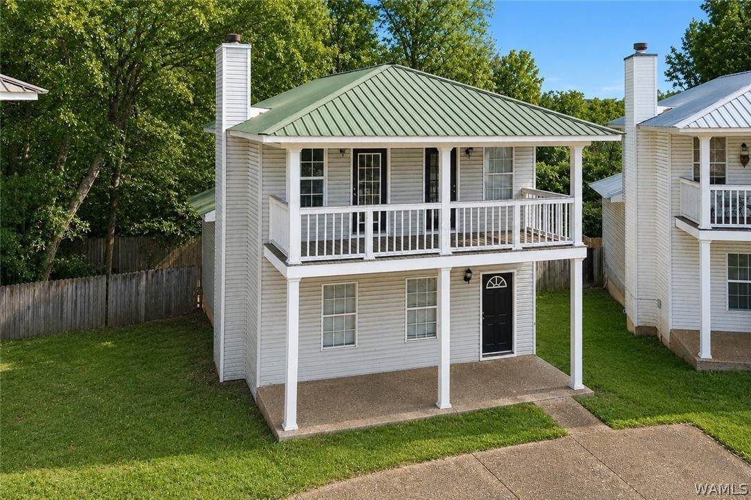 2717 Sumner Place - Photo 1