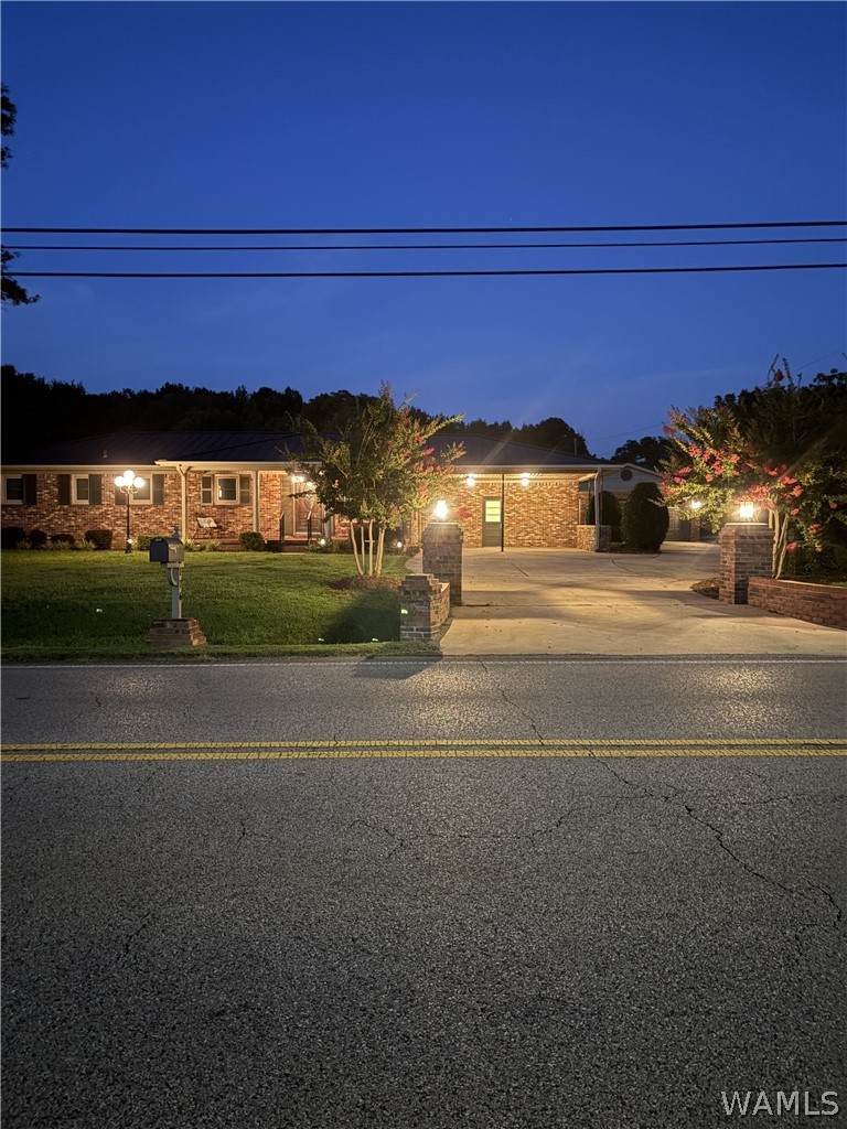 https://bt-photos.global.ssl.fastly.net/tuscaloosa/orig_boomver_2_176073-2.jpg