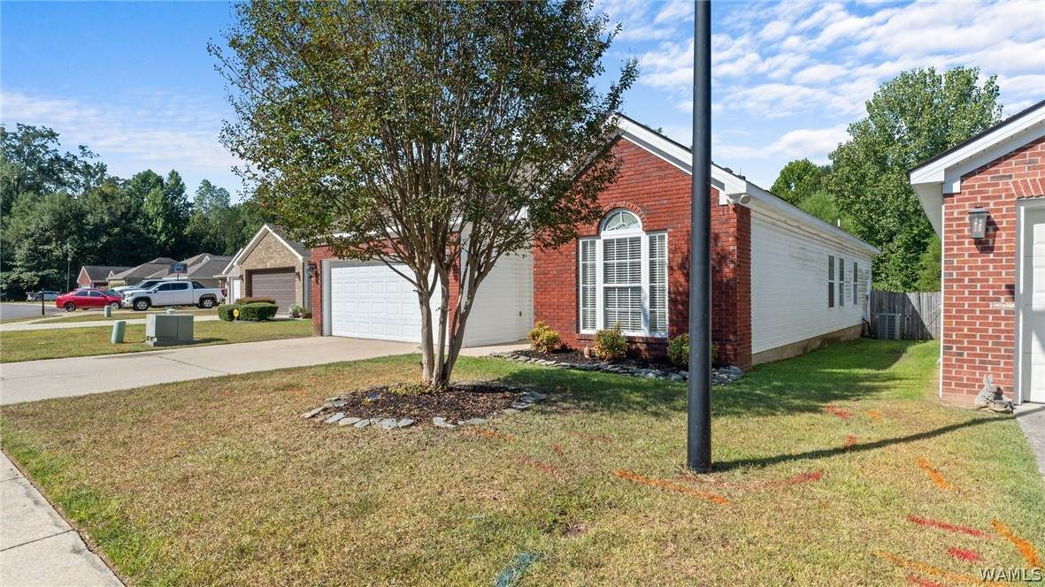 https://bt-photos.global.ssl.fastly.net/tuscaloosa/orig_boomver_2_177442-2.jpg