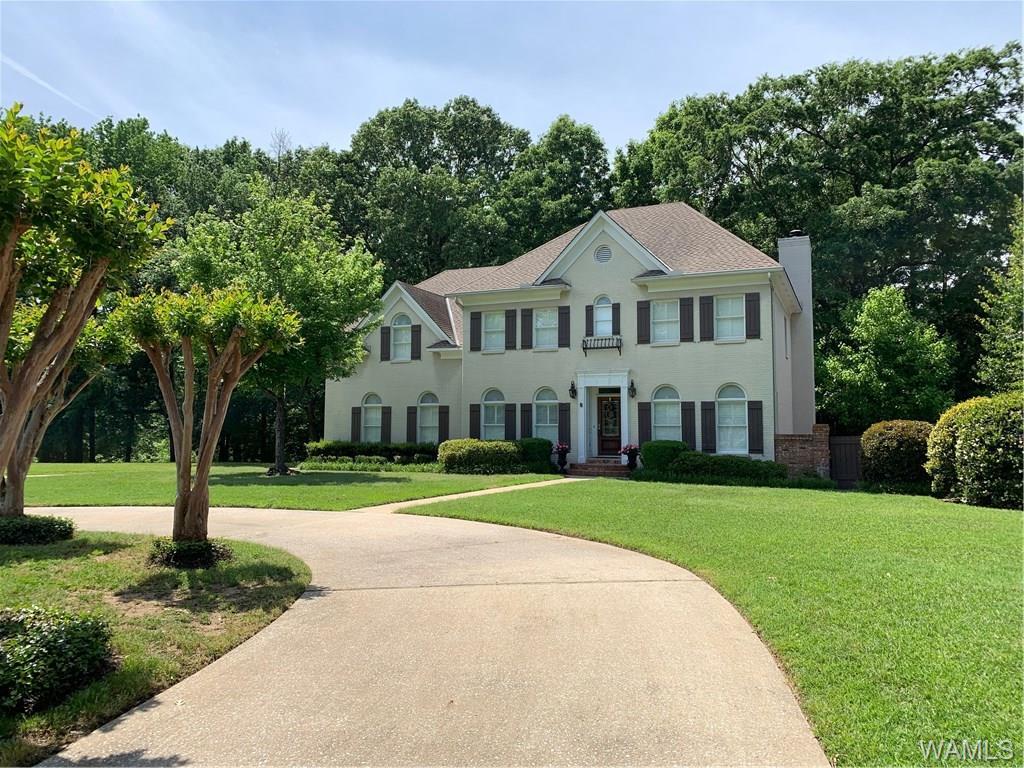 410 Pinnacle Drive - Photo 1