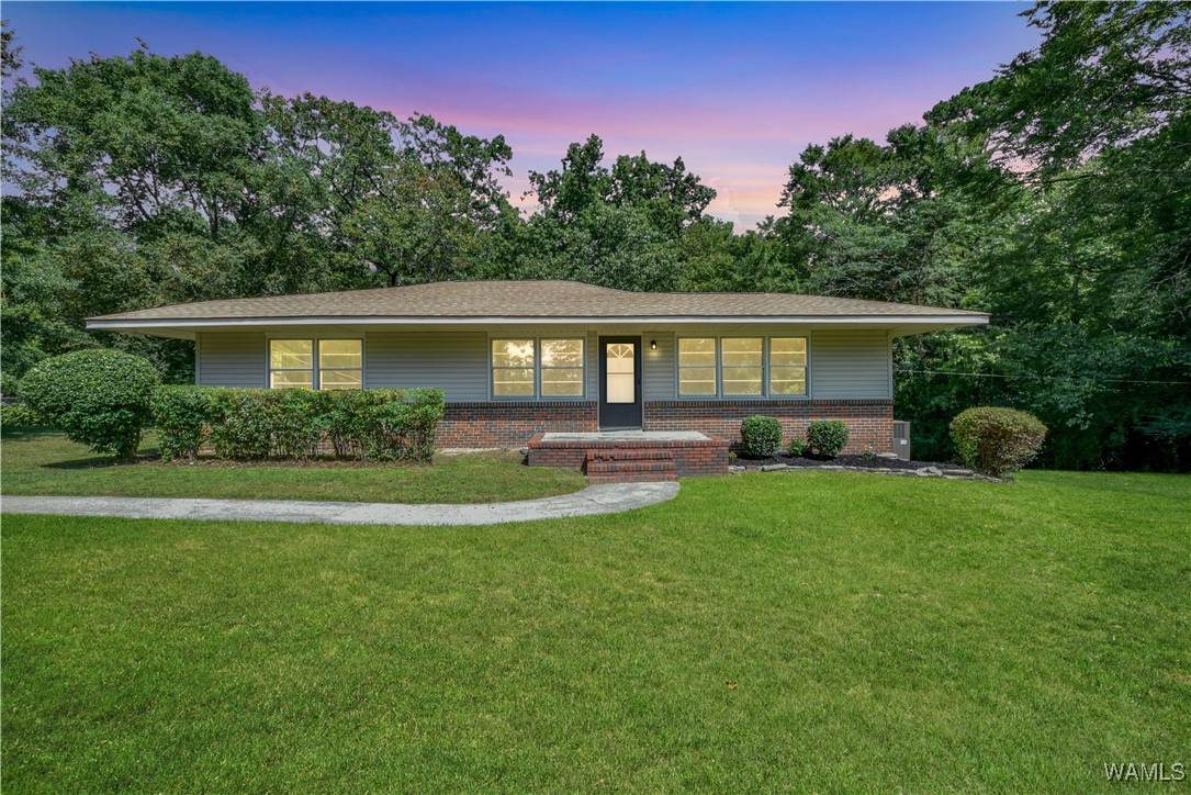 2629 Wood Dr Ne - Photo 1