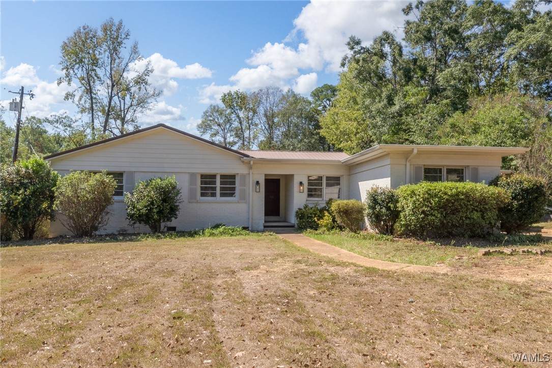 1929 Hargrove Rd E - Photo 1