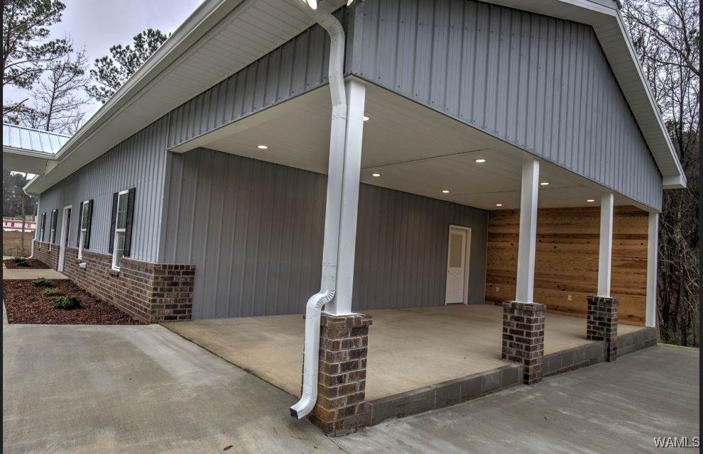 https://bt-photos.global.ssl.fastly.net/tuscaloosa/orig_boomver_6_172541-2.jpg
