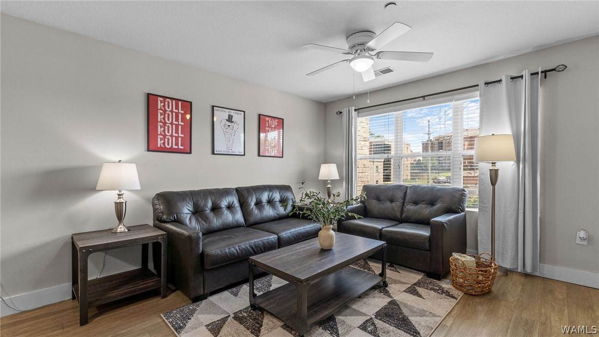 680 6th Avenue - Photo 1