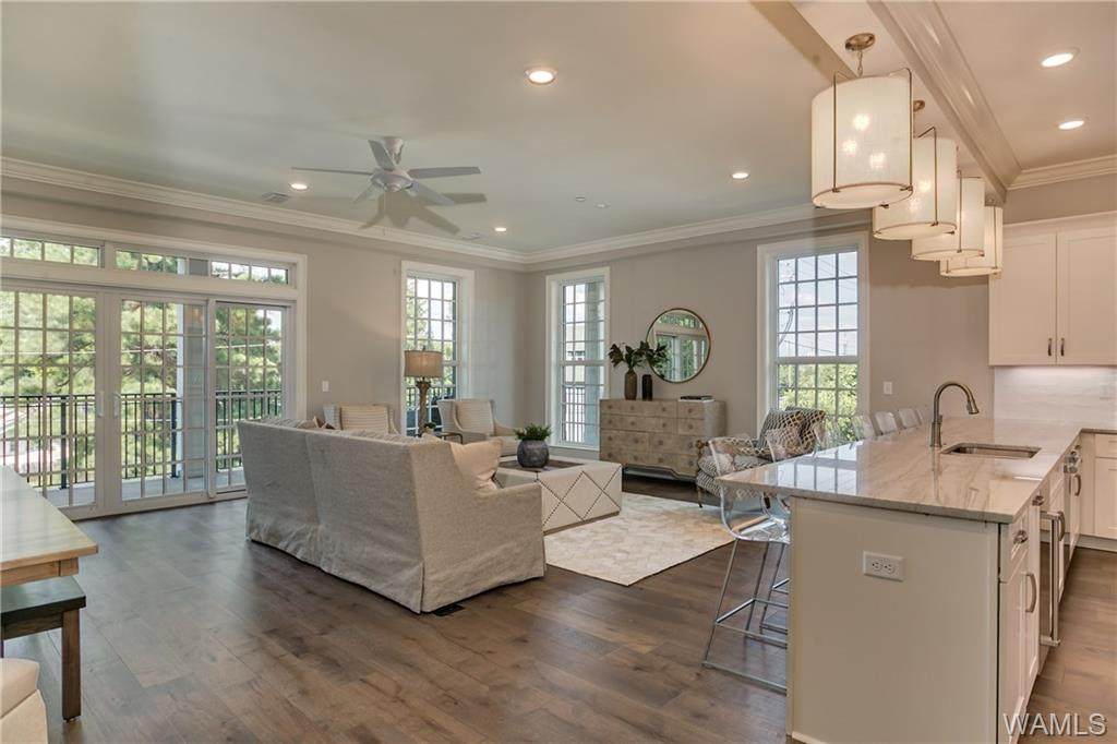 1501 University Boulevard - Photo 1
