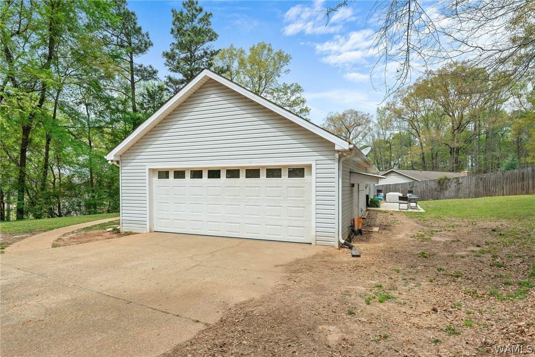 https://bt-photos.global.ssl.fastly.net/tuscaloosa/orig_boomver_5_173267-2.jpg