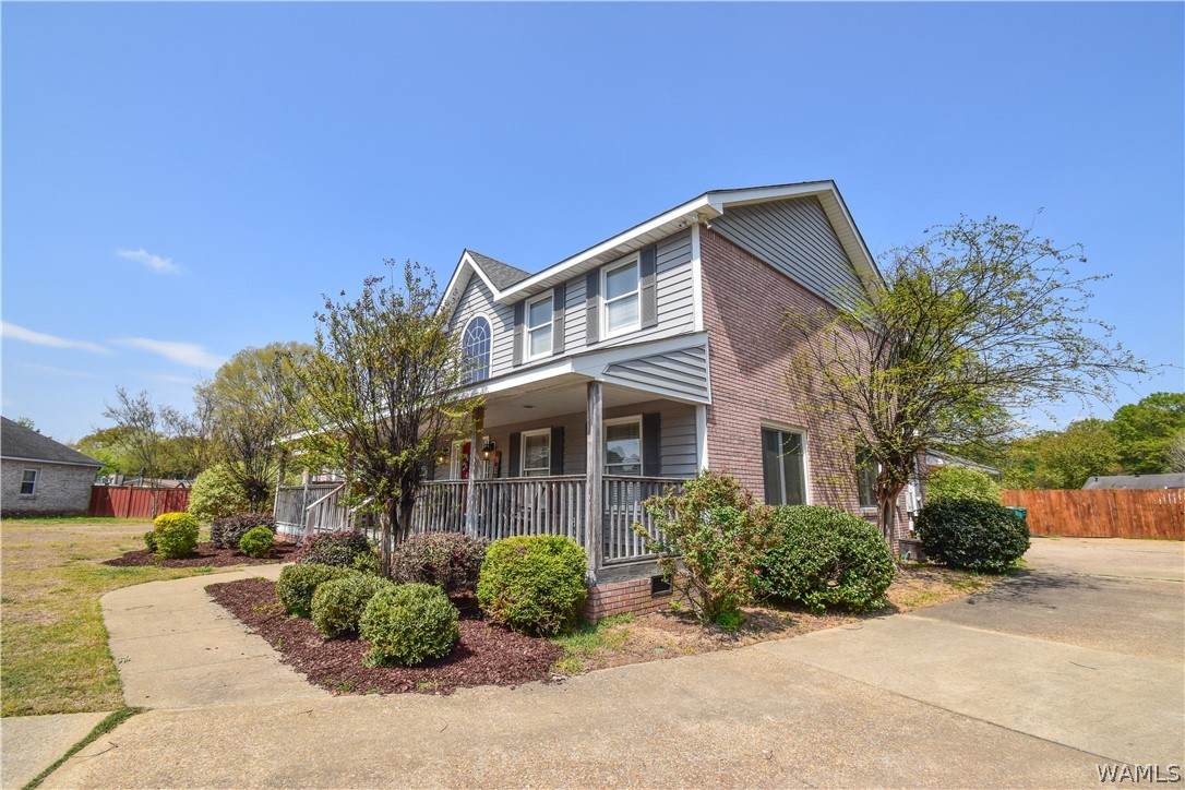 https://bt-photos.global.ssl.fastly.net/tuscaloosa/orig_boomver_5_174138-2.jpg