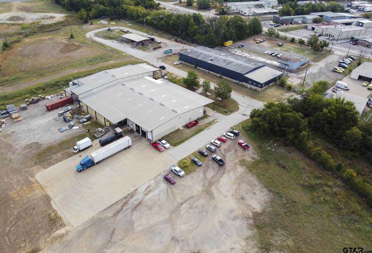 2340 E Erwin - Photo 1