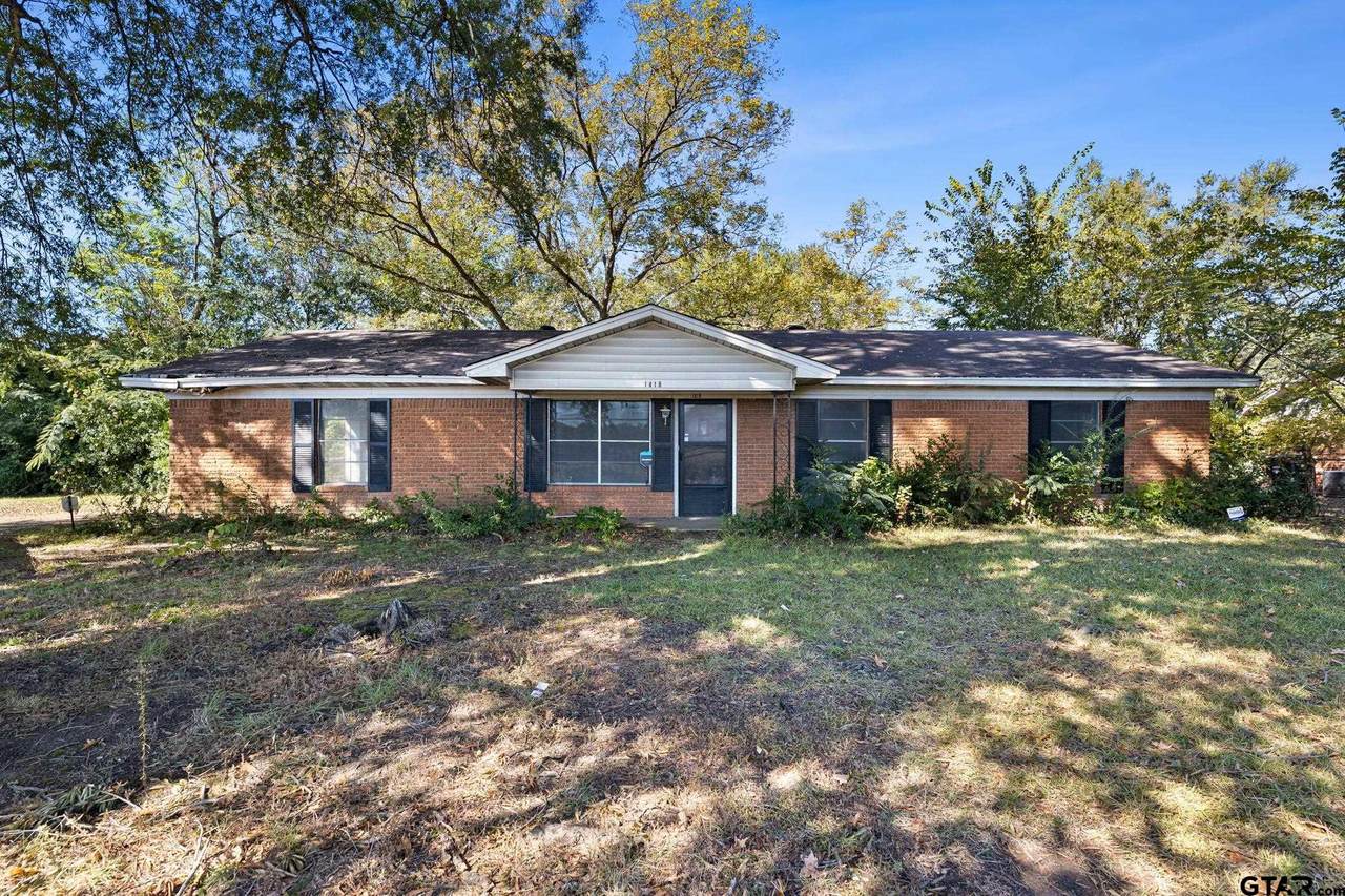 1418 Southeast Loop 323 - Photo 1