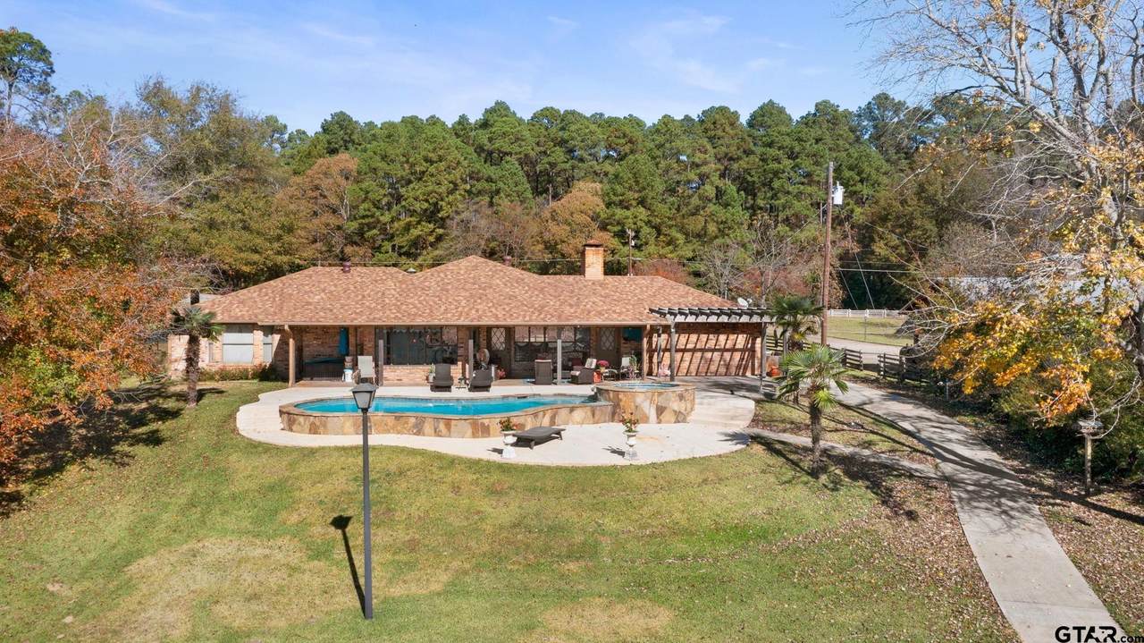 13895 Peninsula Road - Photo 1