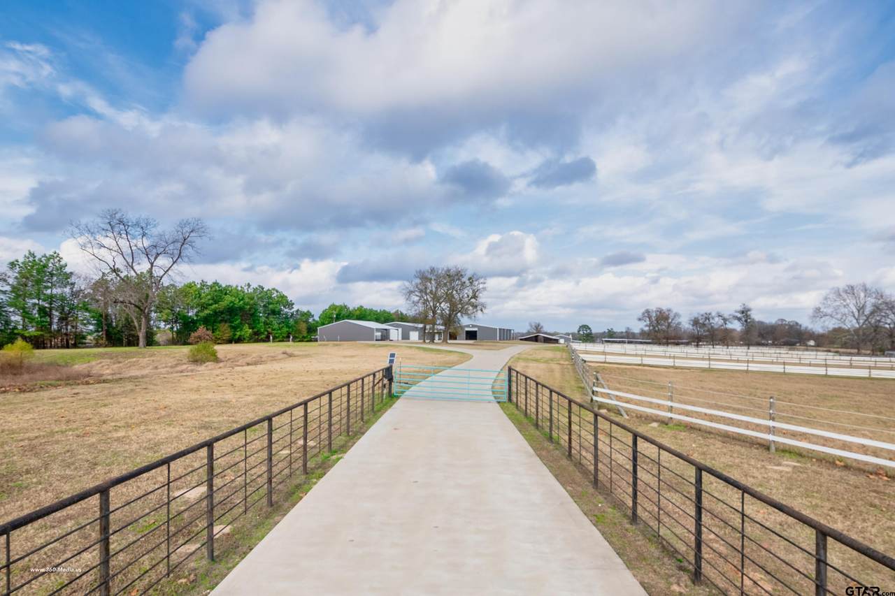 14094 County Road 1134 - Photo 1