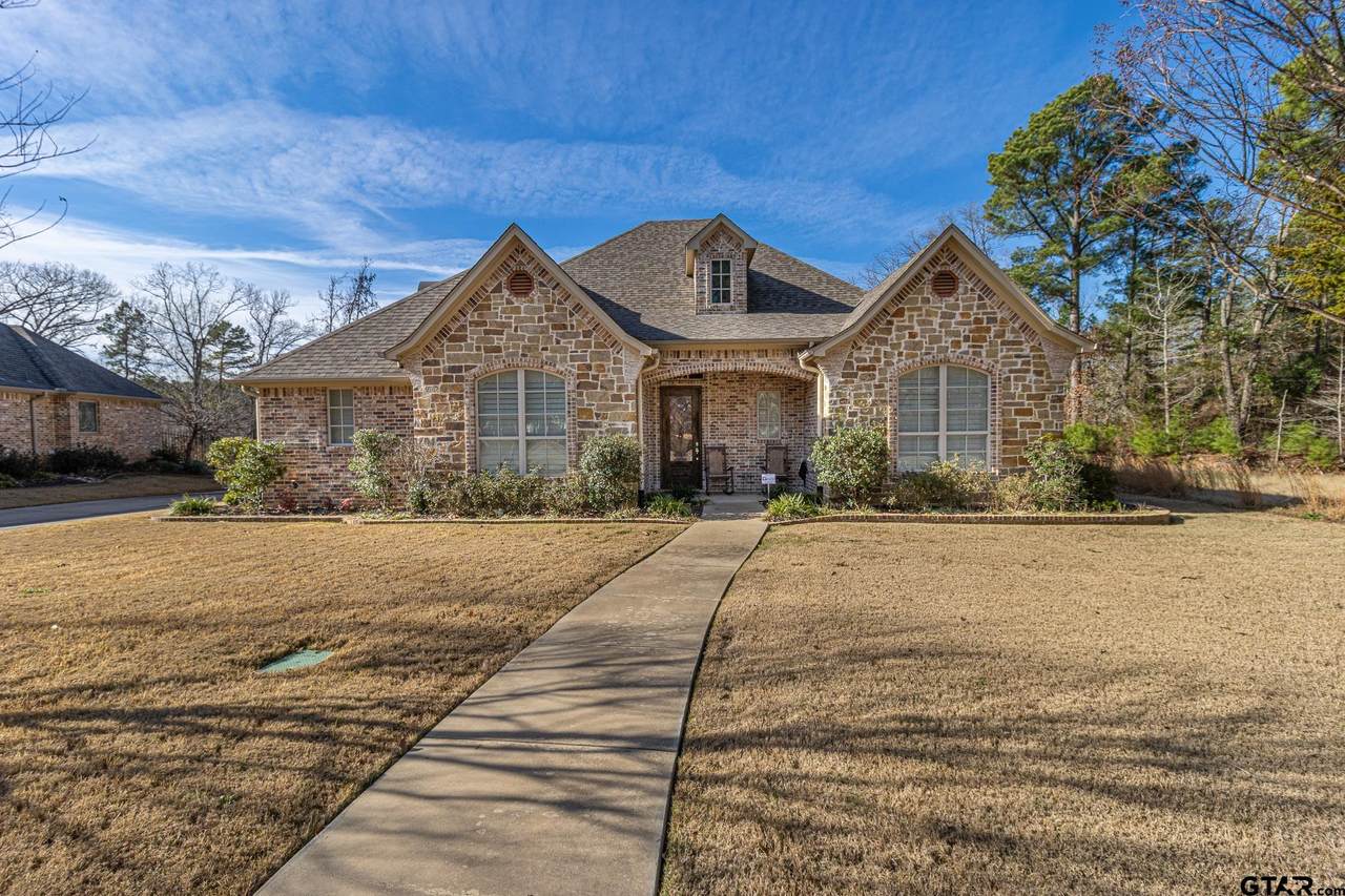 3922 Hogan Dr - Photo 1