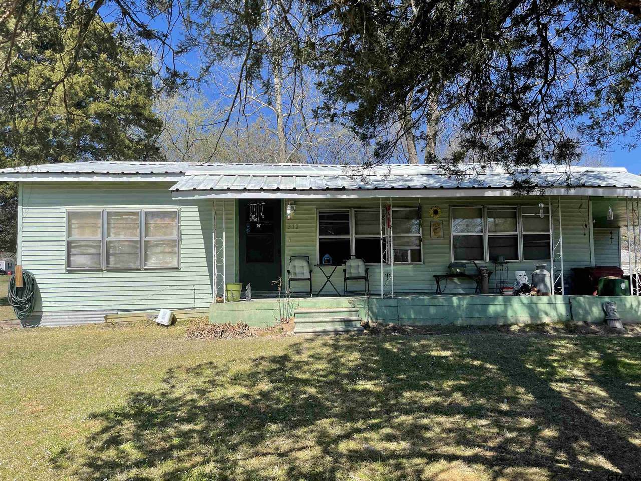 312 5th St Sw - Photo 1
