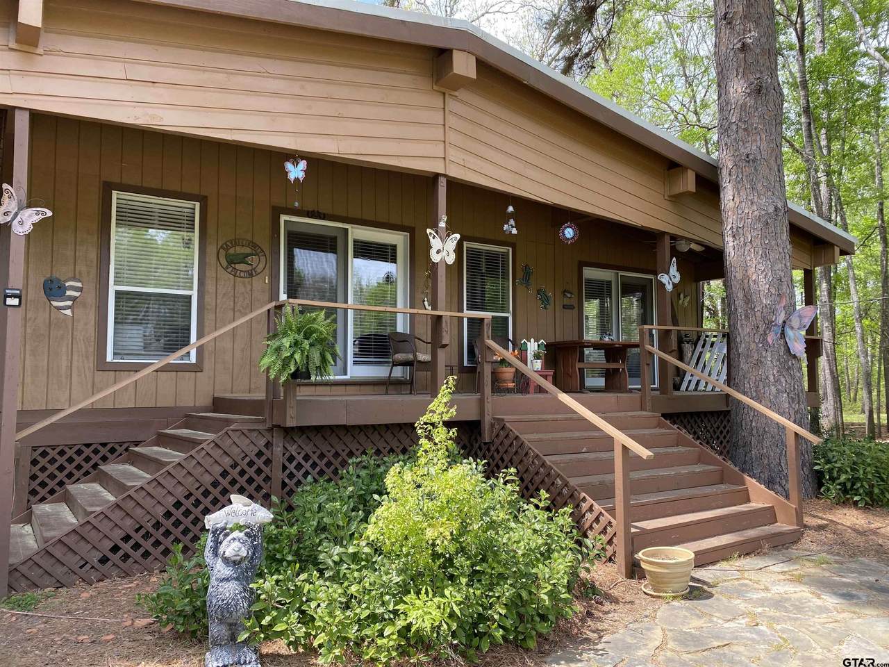 325 Lori Dr - Photo 1