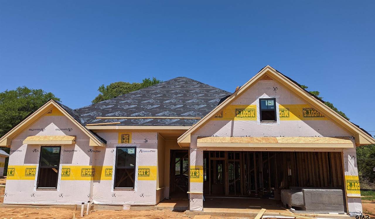 1210 Pelican Circle - Photo 1