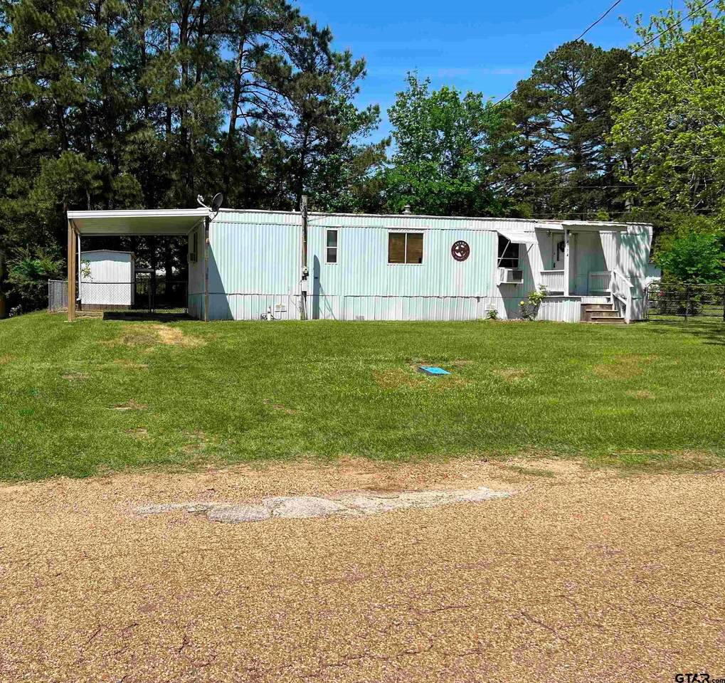 4714 Skyline Dr. - Photo 1