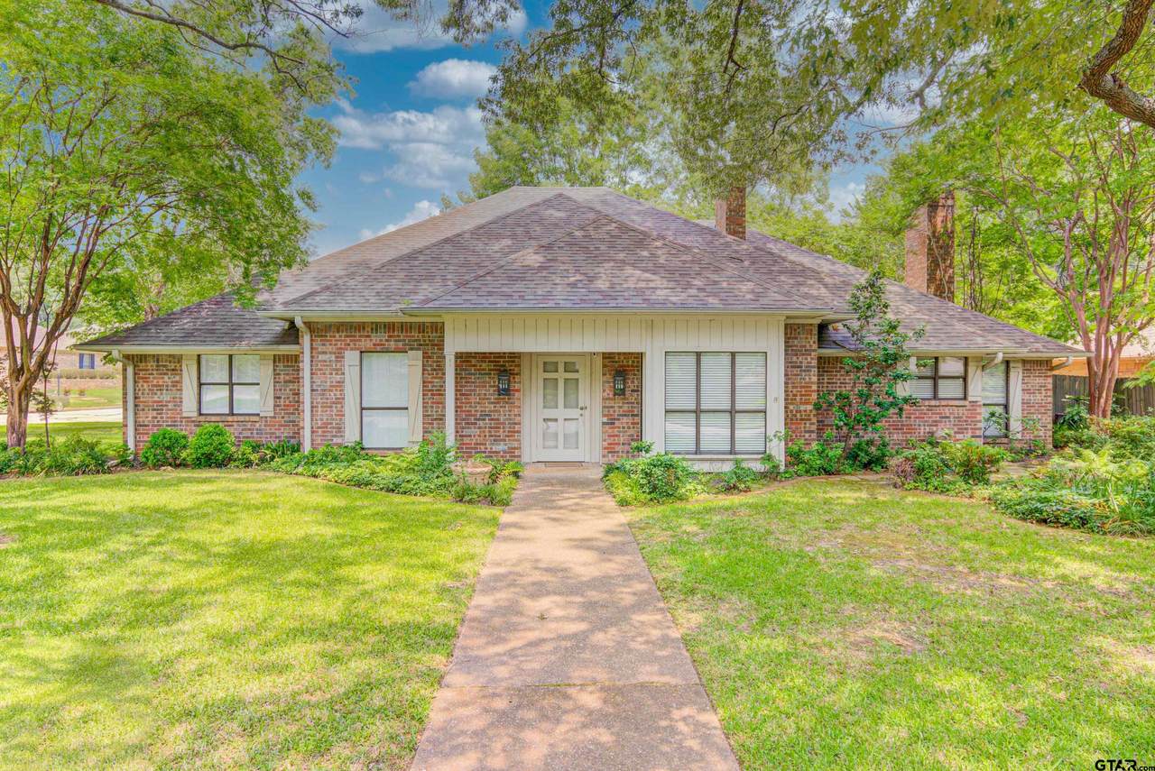 3802 Glendale - Photo 1