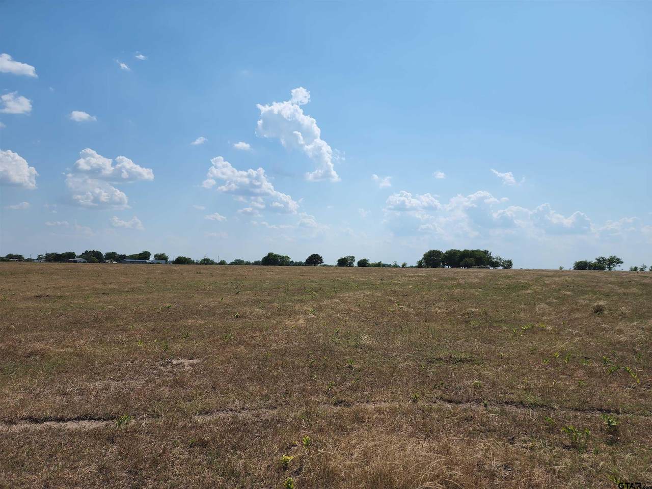 3970 Fm 47 - Photo 1
