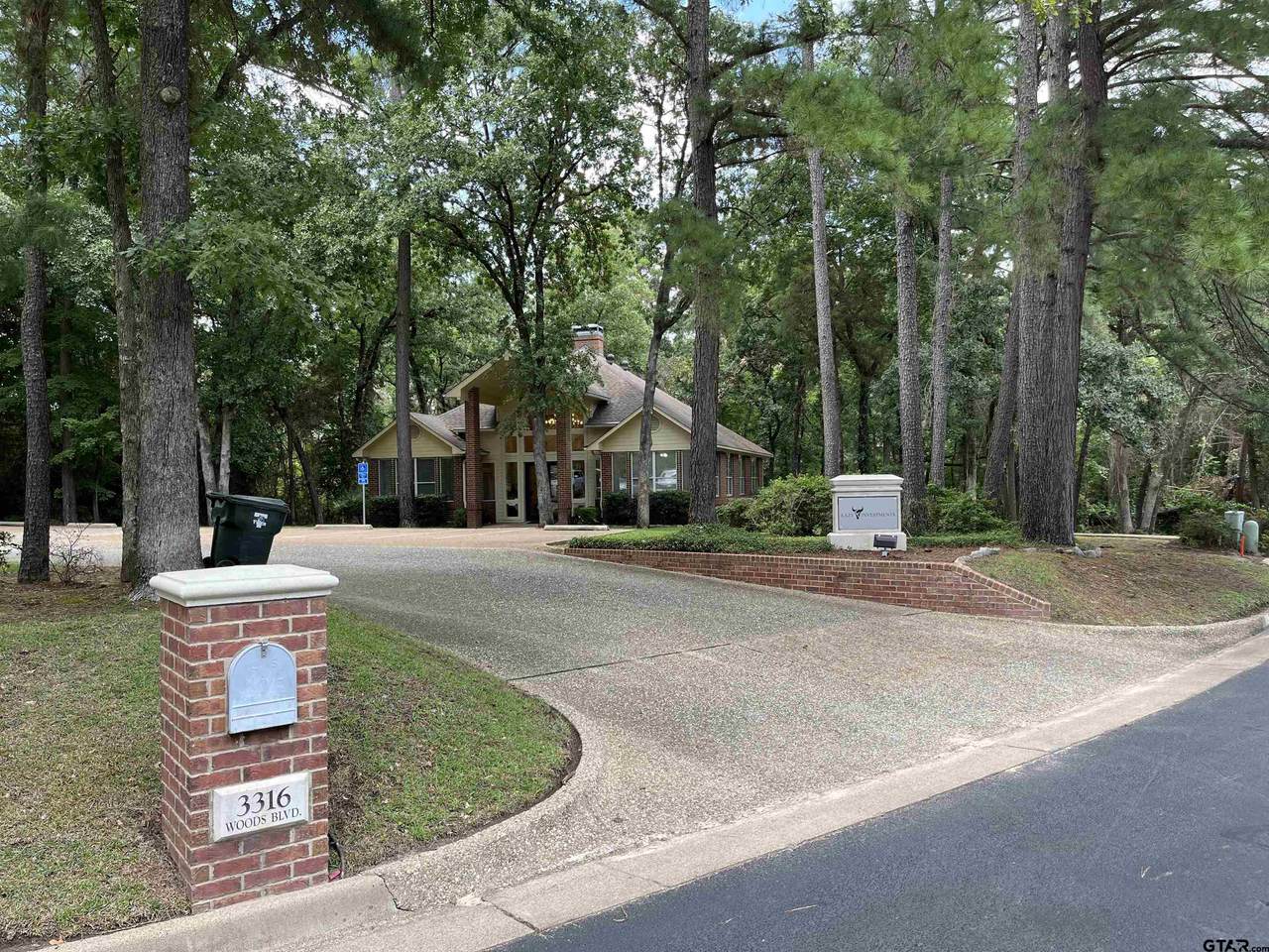 3316 Woods Blvd - Photo 1