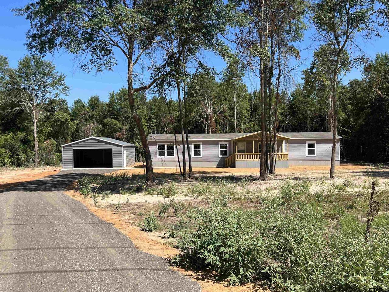 203 Tanglewood Dr - Photo 1