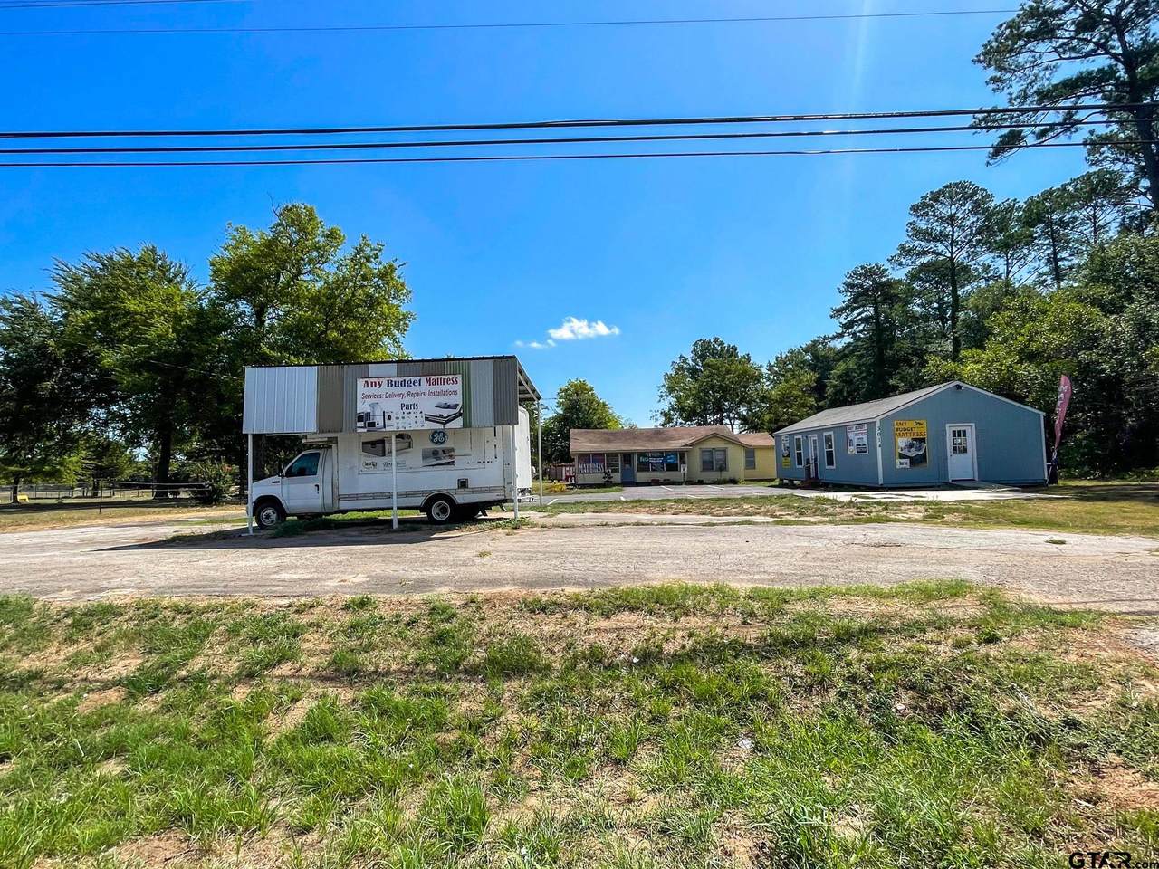 3014 Jackson - Photo 1