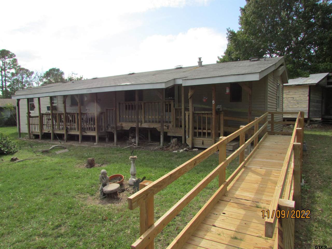 20730 Meadowlark Drive - Photo 1