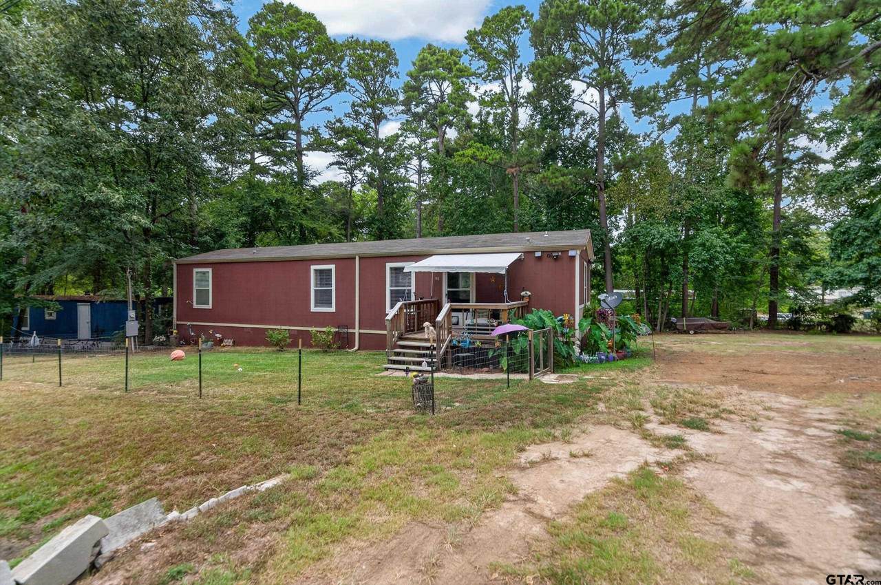 118 Knotty Pine Dr. - Photo 1