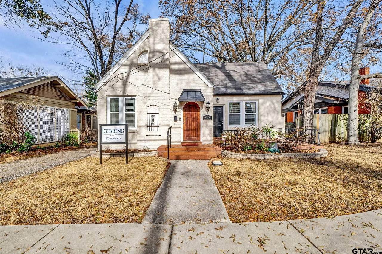303 Houston - Photo 1
