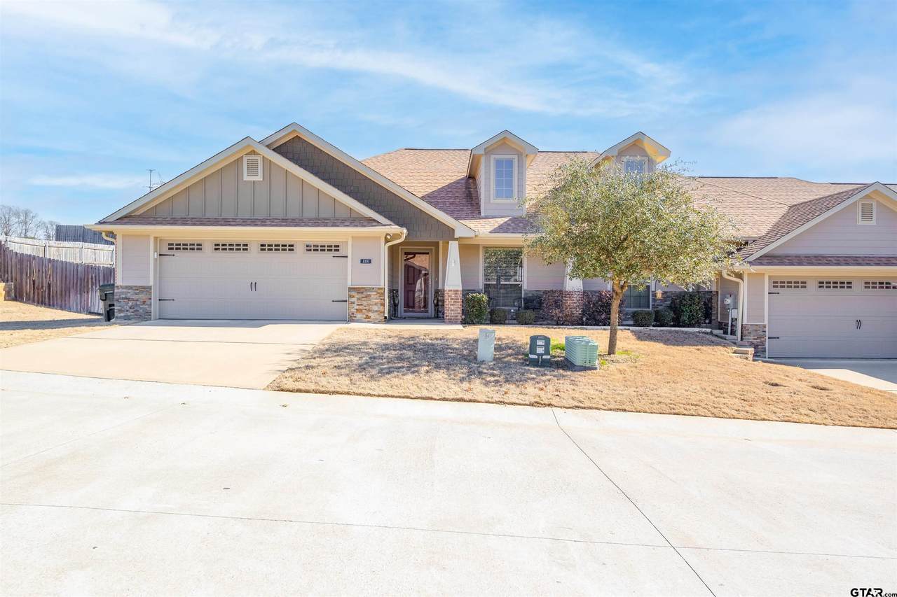 815 Grande Blvd #A 101 - Photo 1