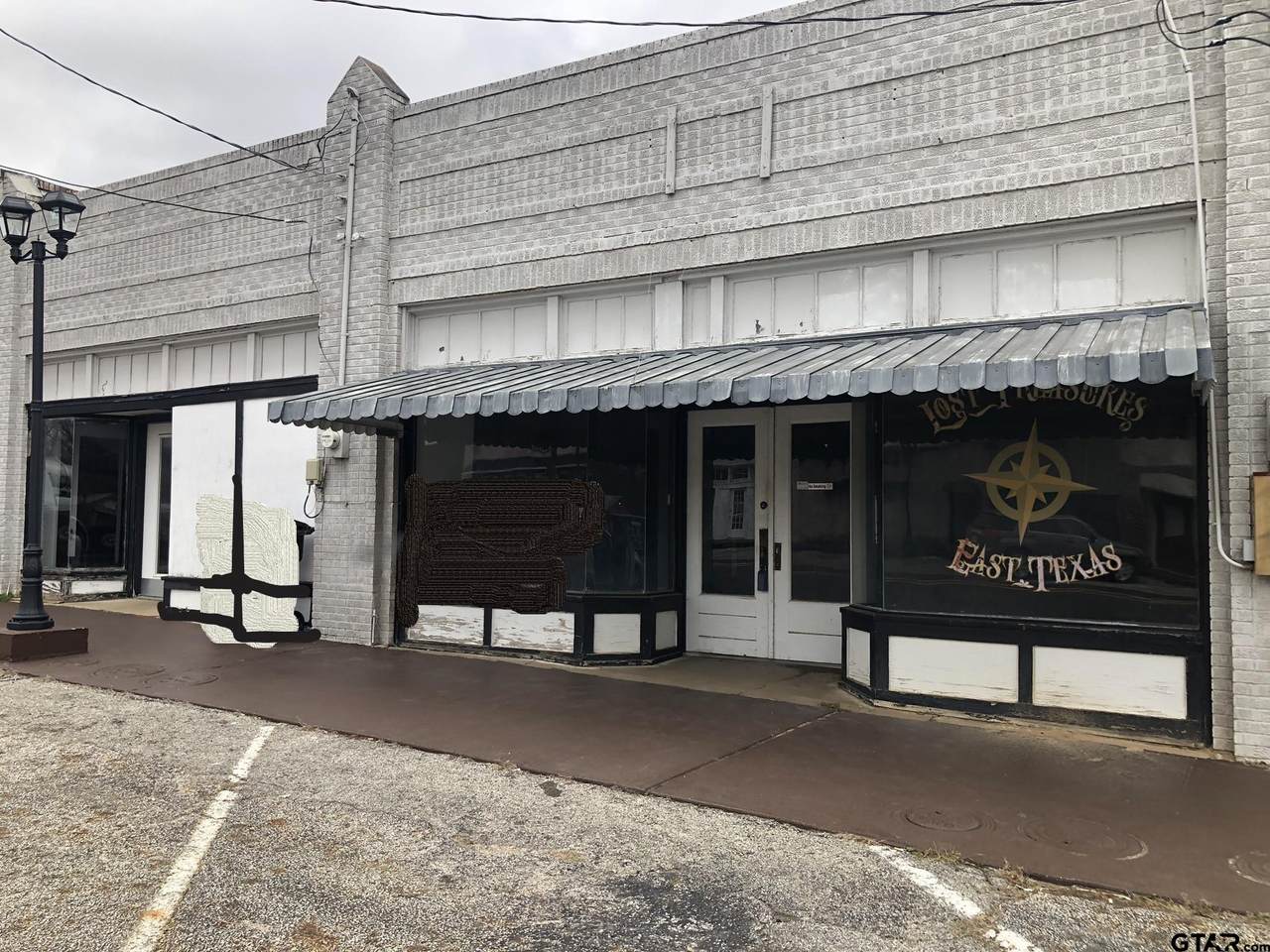 105 Main - Photo 1