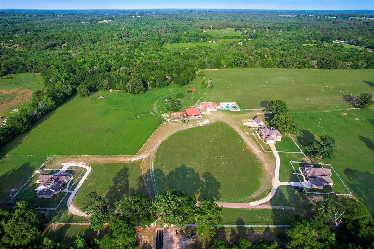 7211 - S County Road 235 - Photo 1