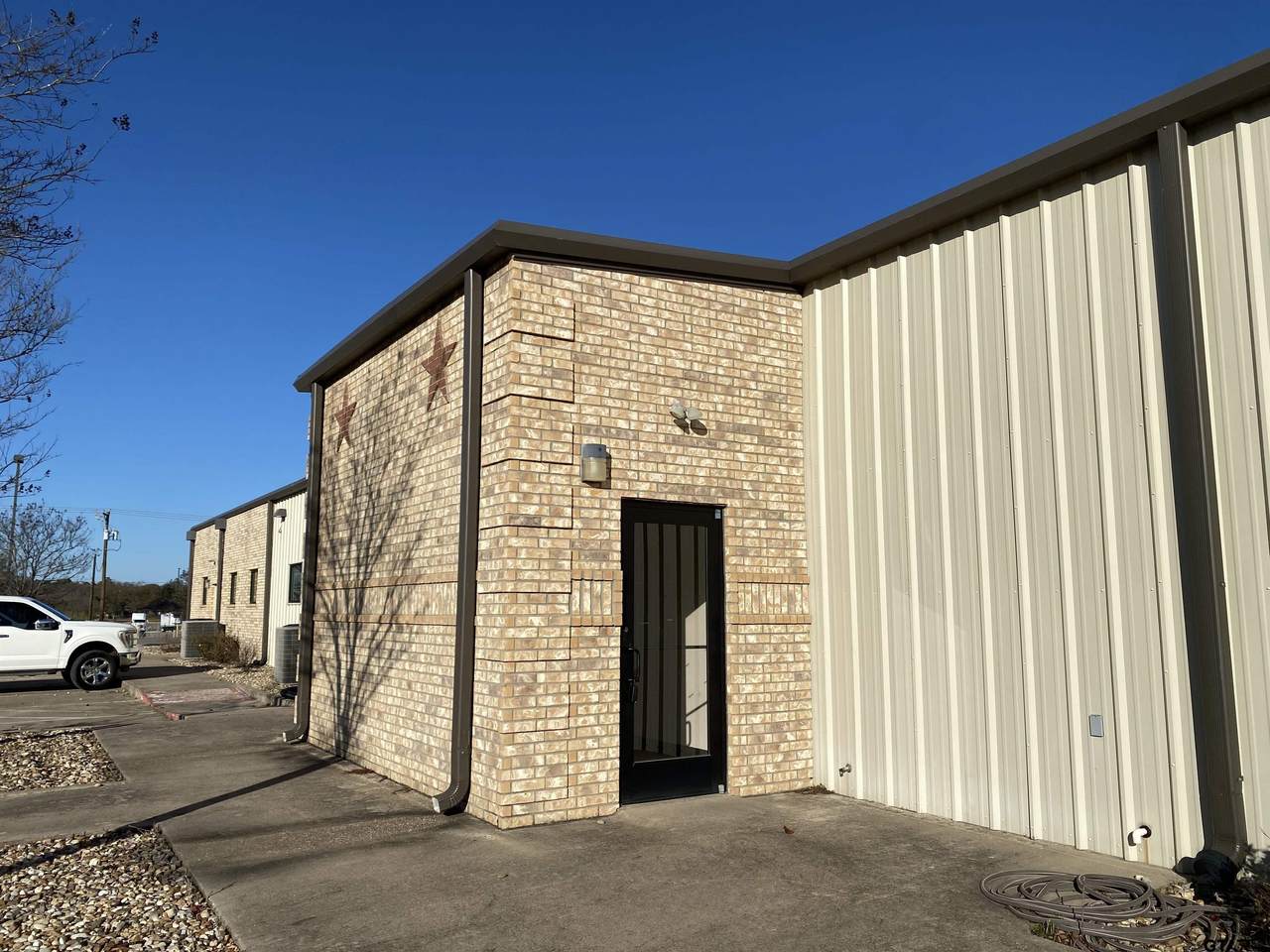 3250 Robertson Rd - Photo 1