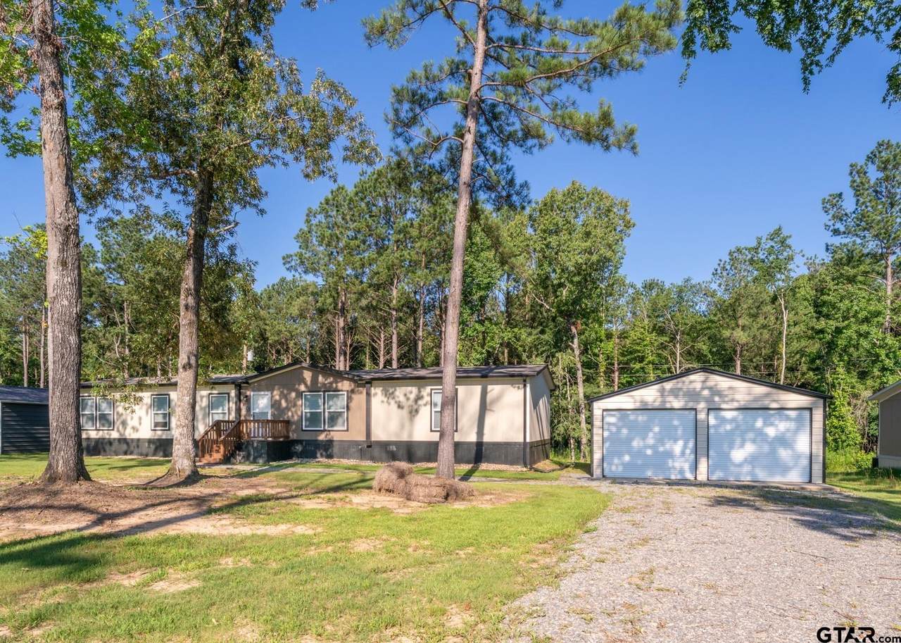 2346 Blocker Rd. - Photo 1