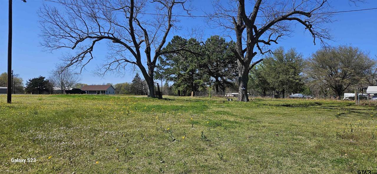 8970 Fm 779 - Photo 1