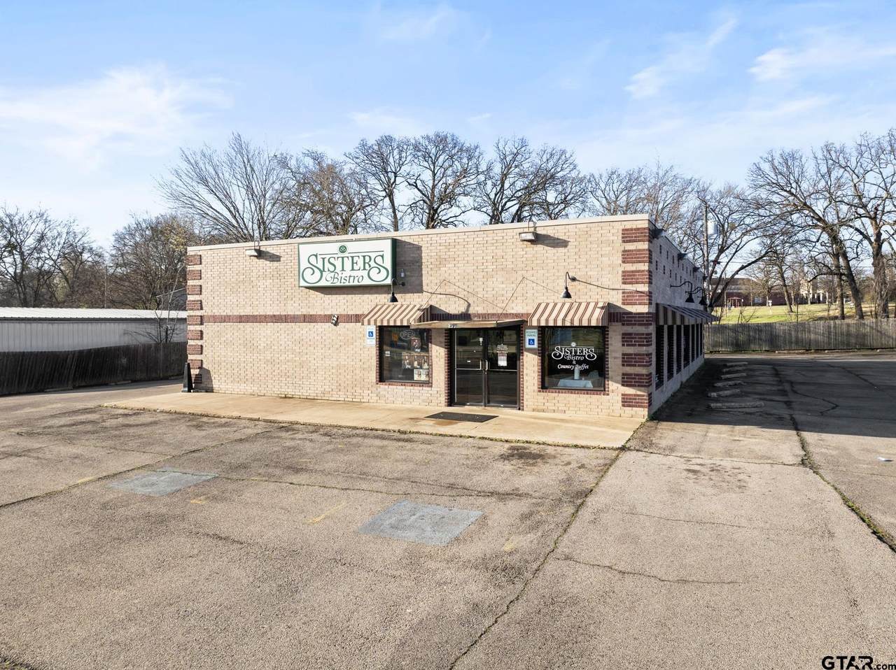 237 Ferguson - Photo 1