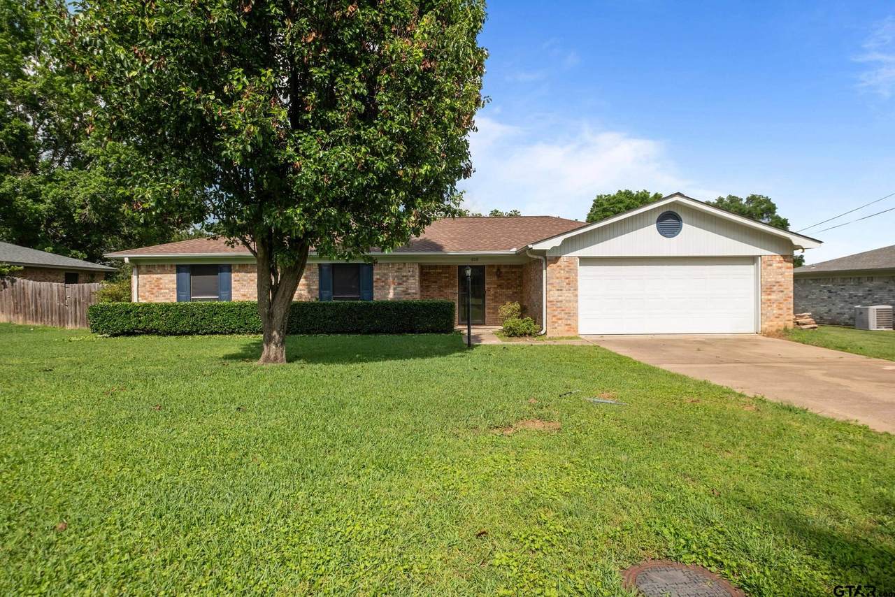 608 Craig Dr - Photo 1
